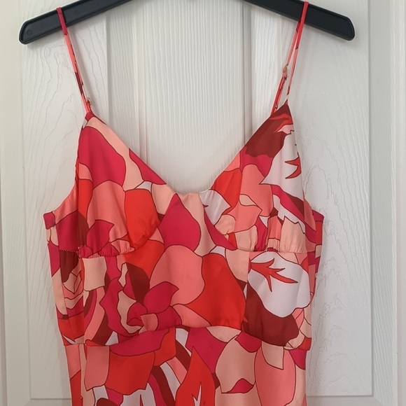 Runaway Tammy Dress Fuschia Floral Small Size 4 NWOT - Picture 5 of 13